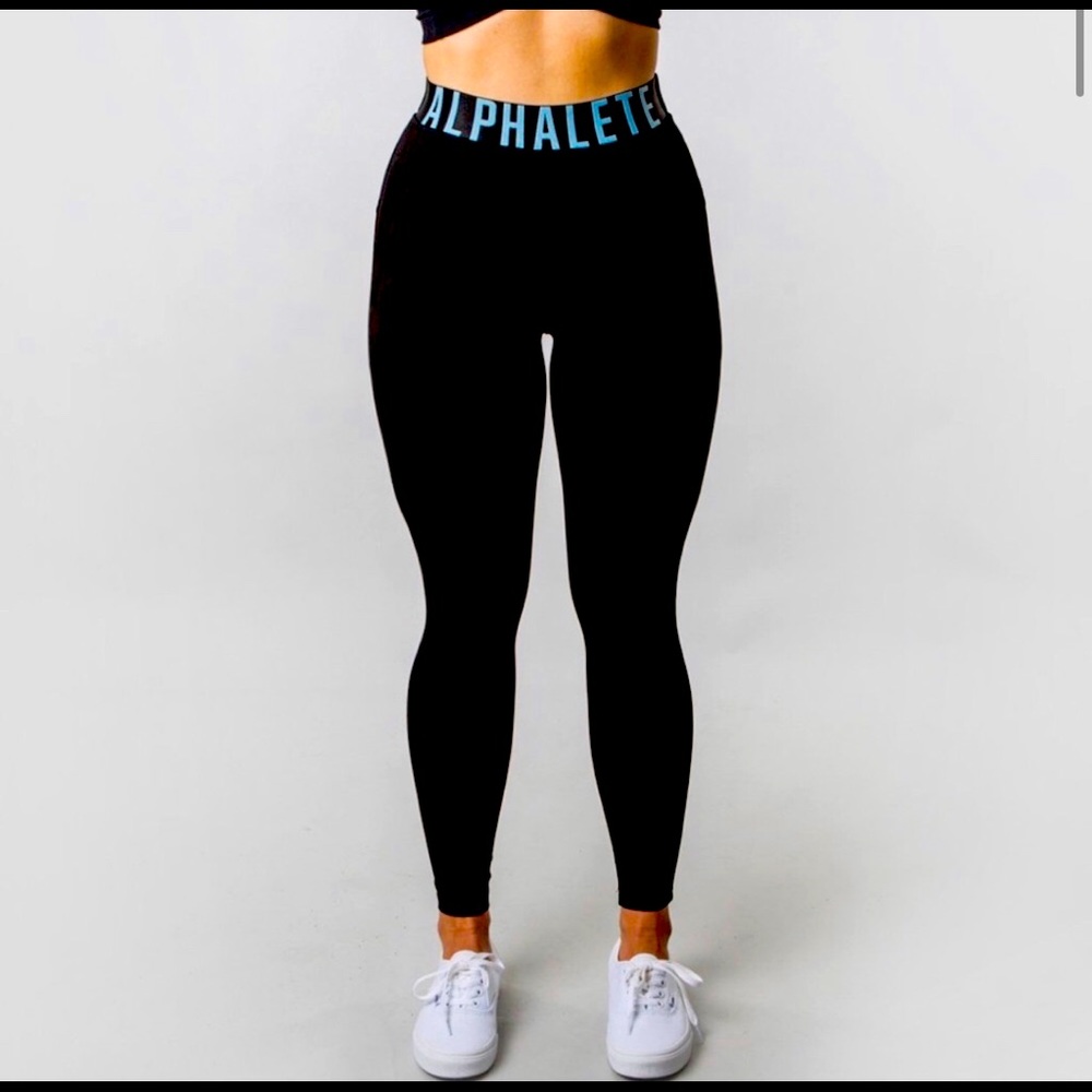 Alphalete Banded Joggers • Small